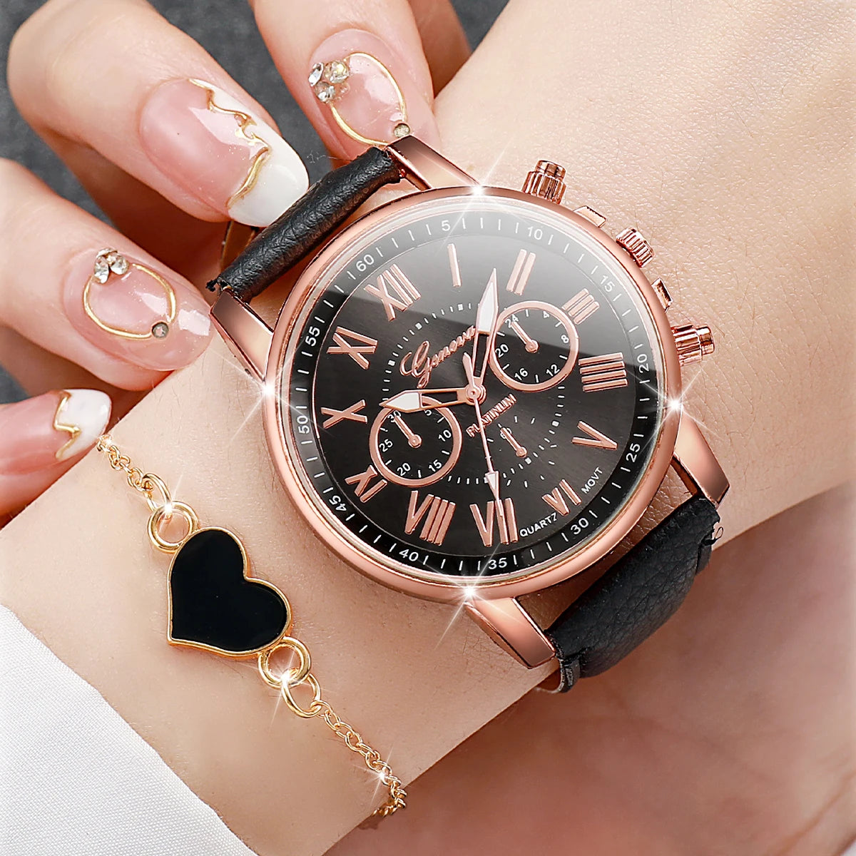 Fashion Simple Roma Dial Quartz Wristwatch PU Leather Band Heart Bracelets Set