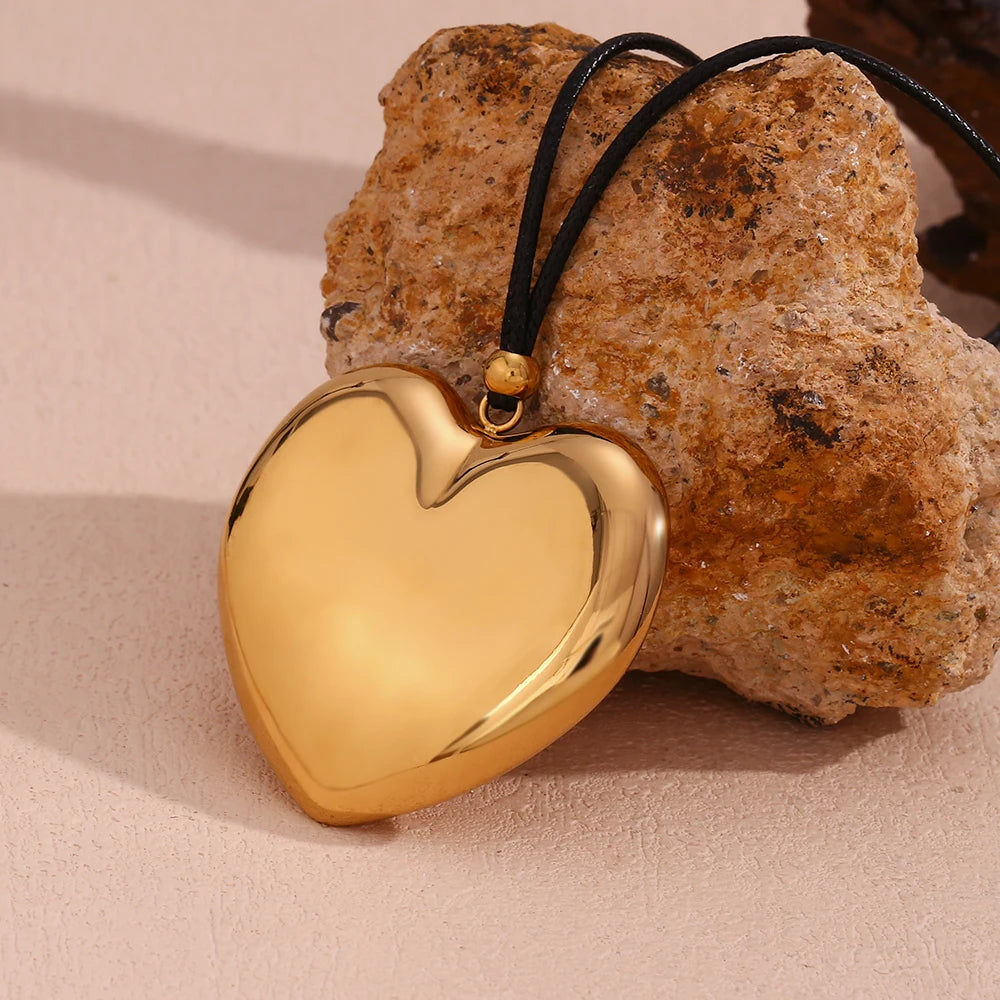 Hollow Heart Pendant Chain Necklace Gold Plated Chain 316L Stainless Steel